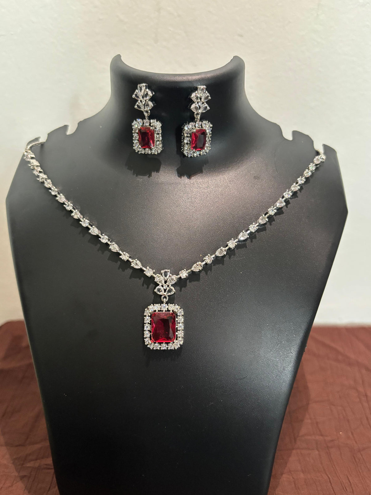 AD Ruby Red Rectangular Pendant Necklace Set